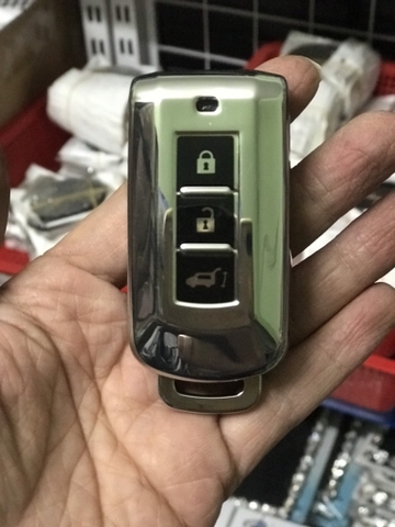 (TPU) ốp khóa mạ nhựa xe Mitsubishi