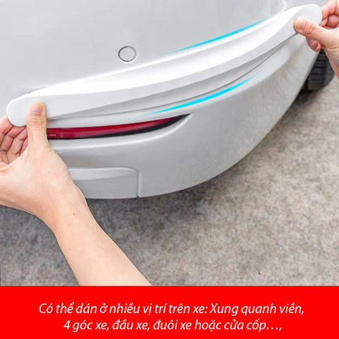 Bộ 2 miếng dán vân sợi Carbon chống va đập góc xe