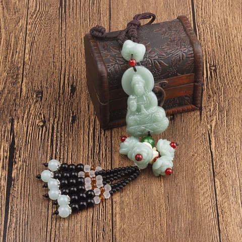 Khánh treo xe phong thủy, dây tua rua đá