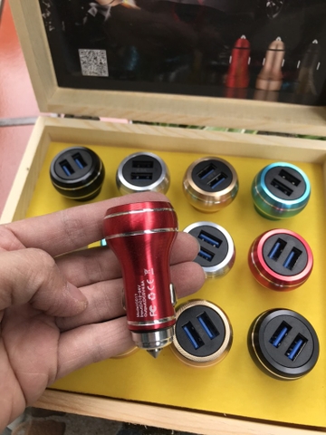 Sét tẩu sạc 12 cái trong hộp gỗ - tẩu sạc 4.8A