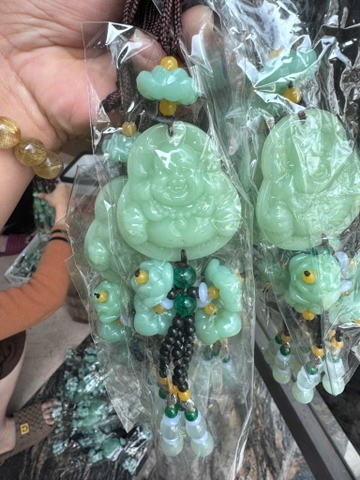 Khánh treo xe phong thủy, dây tua rua đá