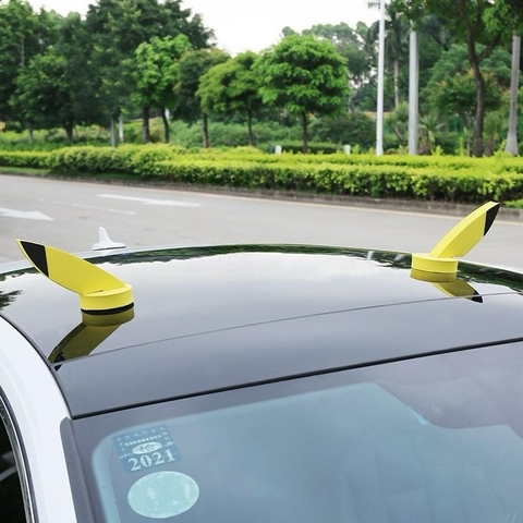Bộ 2 Miếng Dán Tai Mèo , Tai Thỏ , Pikachu Dễ Thương Trang Trí Nóc Xe Ô Tô