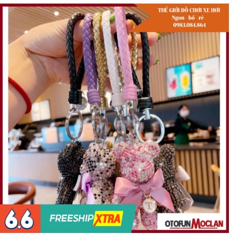 Móc khóa gấu đính đá Bearbrick  kèm dây dù