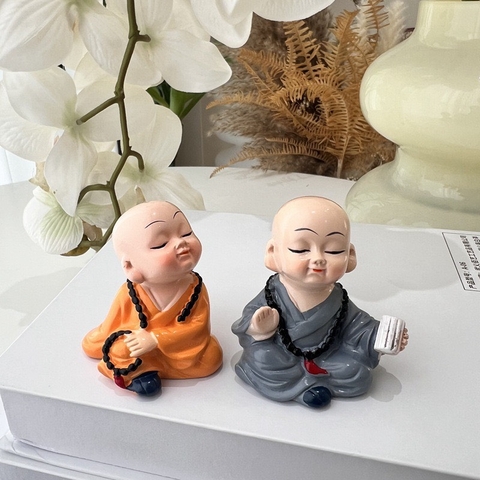 Bộ 4 chú tiểu tứ không cổ đeo vòng hạt