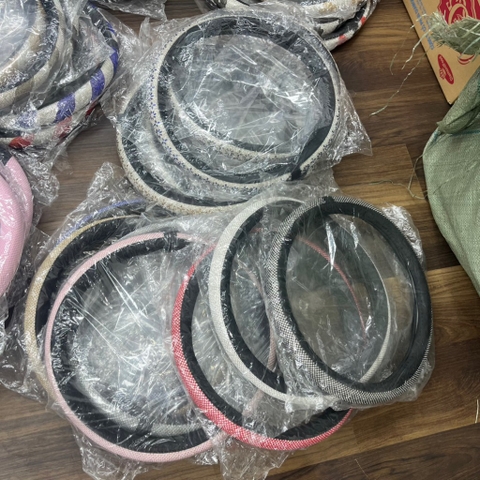 Bọc vô lăng đính đá hàng mẫu