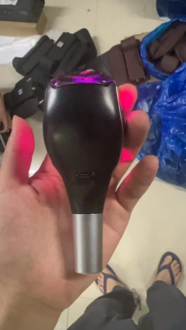 Tay Nắm Cần Số Pha Lê - Kính 5D - Đèn Led Đổi Màu - Logo Riêng Cho Dòng Xe Số Tự Động Chân Ren