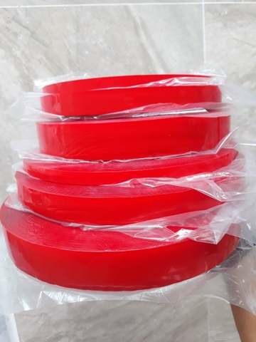 Băng dính 3M loại 2cmx30met x 550 gram