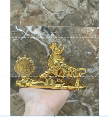 Tượng Trâu vàng phong thủy để xe ô tô - Biểu tượng của may mắn, tài lộc tặng kèm nước hoa ô tô