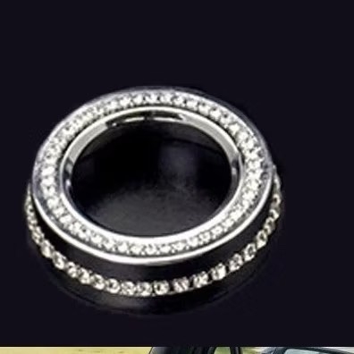 Đính đá nội thất xe Kia Sportage chất liệu đá cao cấp Swarovski, mạ viền crom sang trọng