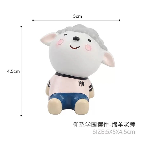 Các con vật đáng yêu chăm chỉ ngồi học