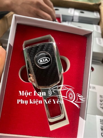 ( Mẫu Cũ) Chốt cắm tiếp nối vân carbon cao cấp - đơn giá 1 cái