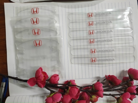 Bộ dán sillicon hõm + tay nắm chống va đập các hãng
