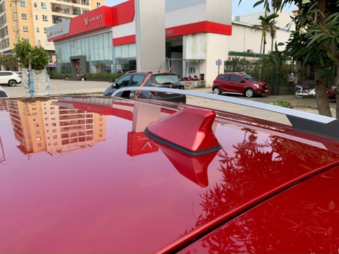 Ăng ten vây cá xe Vinfast sơn riêng