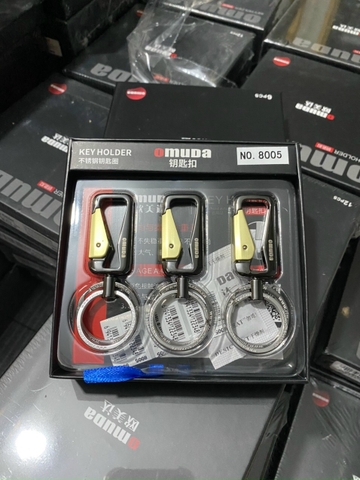 Móc khóa ô tô hãng OMUDA (loại  12 móc/hộp ) đơn giá 1 cái