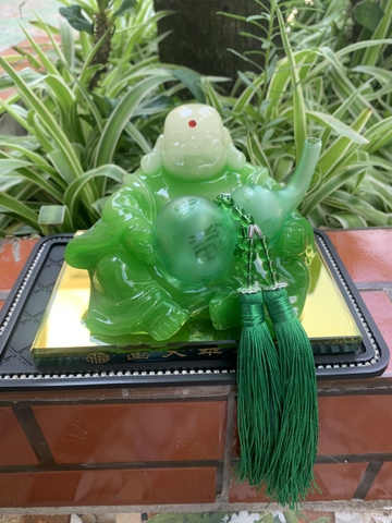 Tượng đá ngọc ông phật di lặc cầm quả hồ lô
