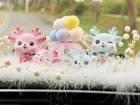 Set gia đình nai xanh, nai hồng trang trí taplo