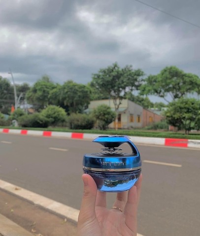 Nước Hoa Atom Cao Cấp Chạy năng lượng Mặt Trời màu