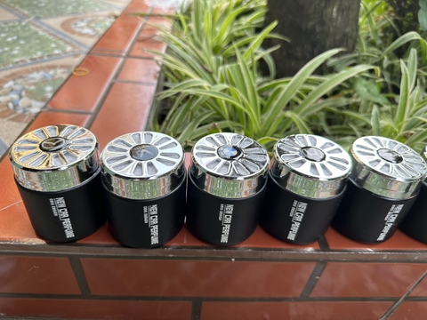 Sáp thơm ô tô có Logo hãng xe - Sáp cốc màu đen