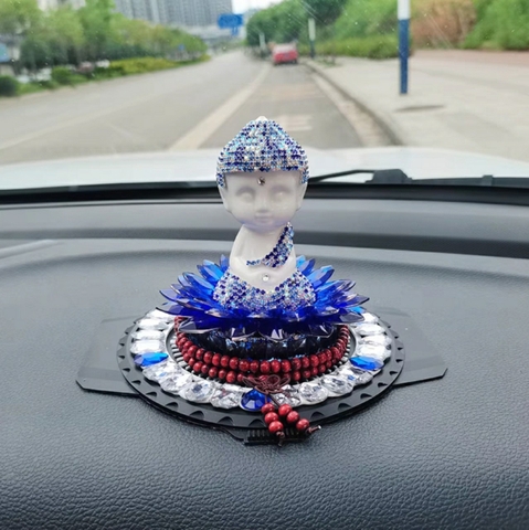 TƯỢNG PHẬT TỌA ĐÀI SEN ĐÍNH ĐÁ