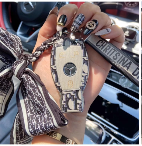 Ốp Khoá Ô Tô Mercedes C200 S-Class GLC260 GLK300 cao cấp form cũ - GUCCI - BURBERRY - DIOR