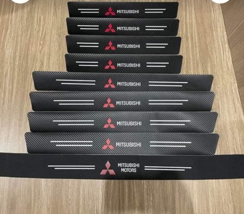 Sét 9 miếng vân carbon chống trầy xước bậc và cốp xe ( gồm 8 miếng bậc + 1 miếng cốp ) - NBC
