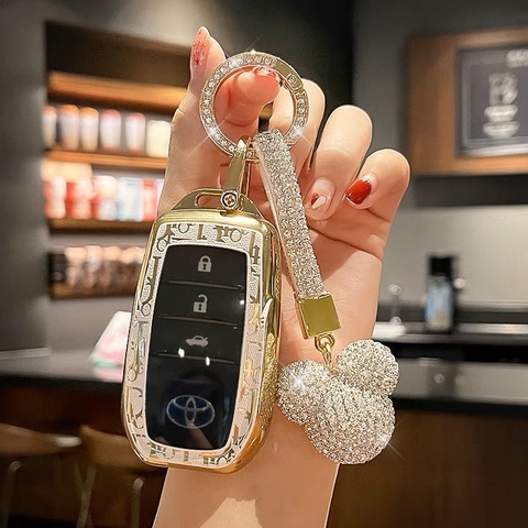 Ốp bảo vệ chìa khoá Dior vàng 2023 - chỉ ốp