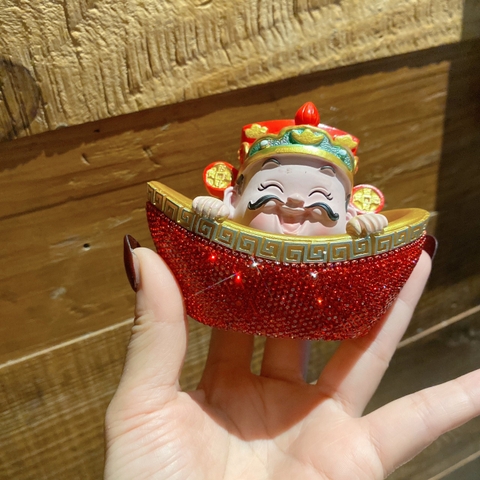 Ông thần tài đính đá trang trí taplo ô tô ( mẫu thấp)