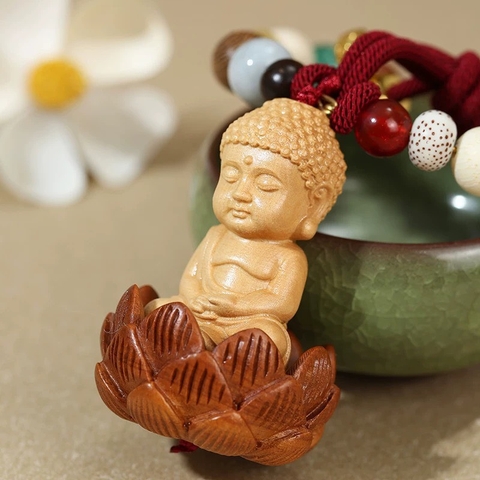 Khánh Treo Xe ô tô Phật Thích Ca Hoa Sen Vòng Tròn Ngọc Gỗ Hoàng Dương Thơm