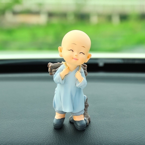 Chú tiểu áo xanh ngộ nghĩnh đáng yêu - 3 chủ đề lao động, âm nhạc, luyện võ