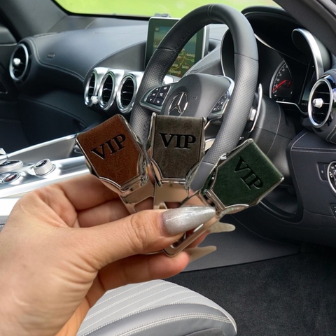 Chốt an toàn VIP chất liệu da lộn mới nhất 2024 - đơn giá 1 cái