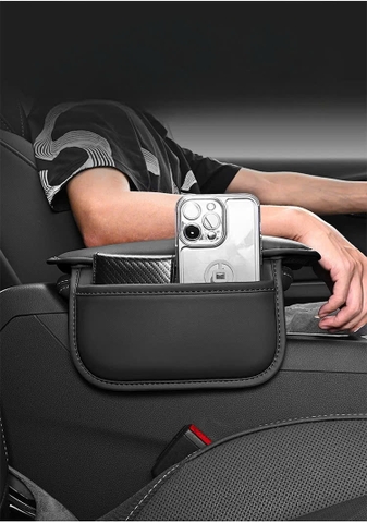 Tấm Đệm Da PU Lót Bệ Tỳ Tay Ô Tô 3in1 Có 2 Túi Để Đồ 2 Bên Đa Năng