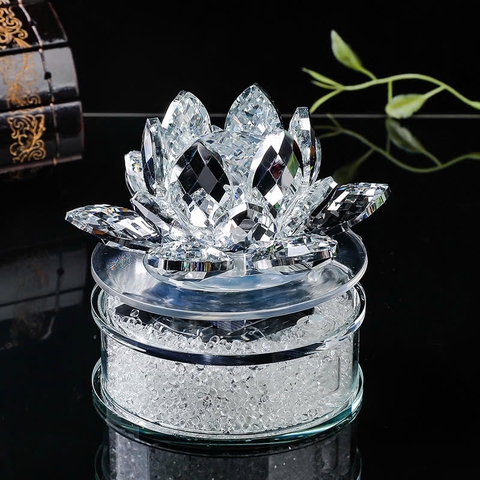 Đôi thiên nga pha lê có đế màu