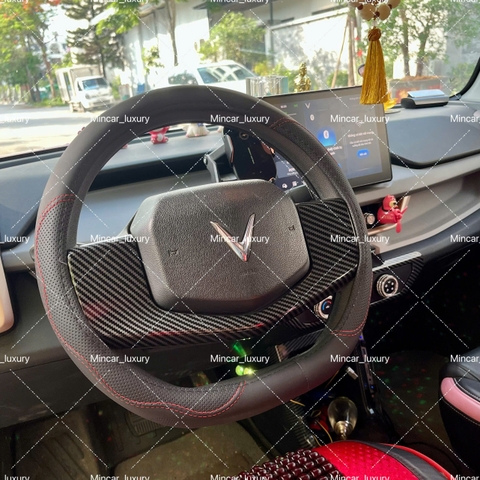 (KH) Bọc vô lăng da Pu đen chỉ đỏ lượn sóng M01