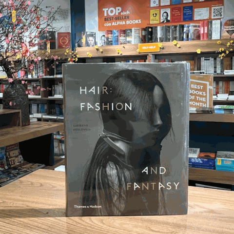Hair: Fashion and Fantasy