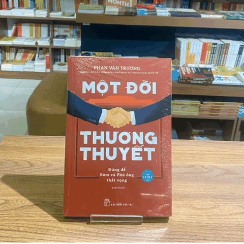 Một đời thương thuyết