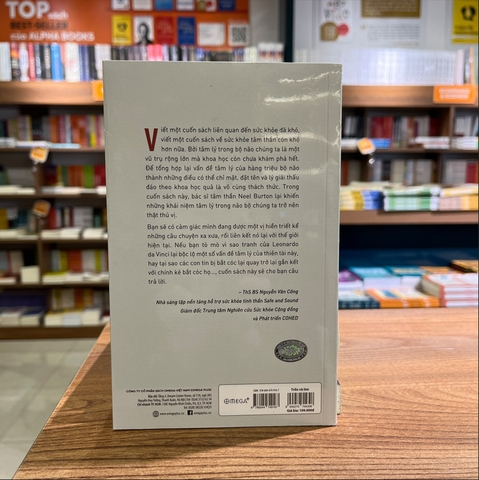 Trốn và tìm: Tâm lý học của sự tự huyễn 109k