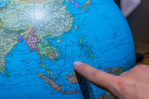 COLUMBUS DUO COUNT illuminated 30cm globe