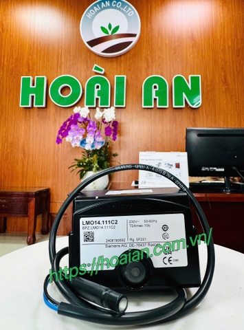 Bộ điều khiển Siemens LMO14.111C2BT