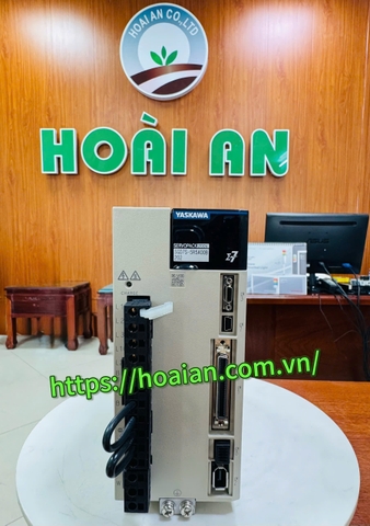 Động cơ servo Yaskawa SGD7S-5R5A00B202