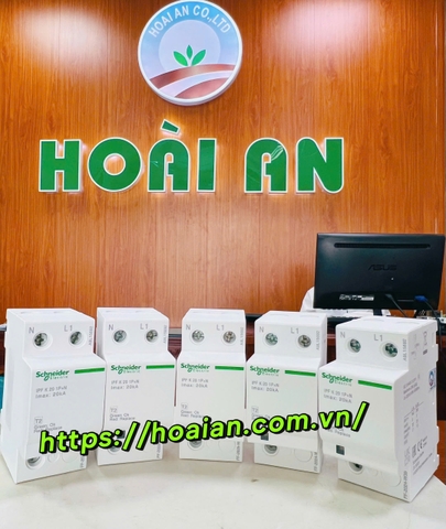 Aptomat Schneider chống sét 1P 20kA A9L15692