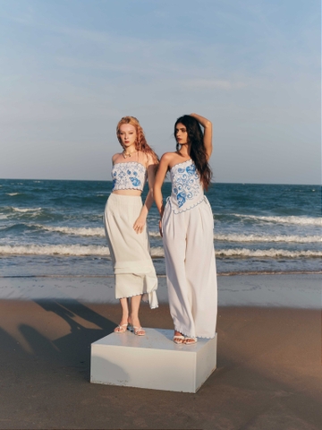 WHITE EMBROIDERED LINEN PANTS