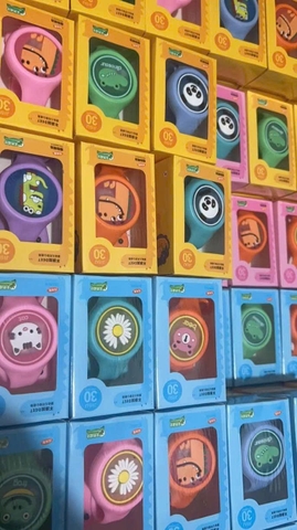 Đồng Hồ Đuổi Muỗi SB-900