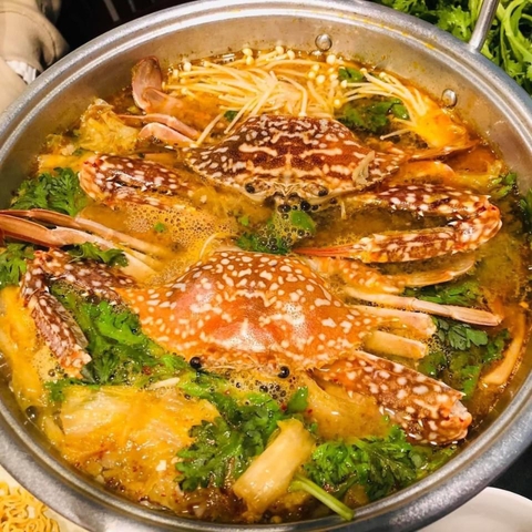 Học ngay 2 cách nấu lẩu ghẹ thơm ngon cho ngày cuối tuần ấm áp