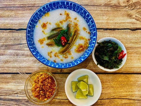 Mách bạn 2 cách nấu cháo lươn bổ dưỡng, thơm ngon