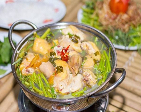 Cách Nấu Lẩu Gà Chanh Ớt Thơm Ngon, Đậm Vị