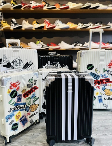 Vali Adidas mẫu mới 2023