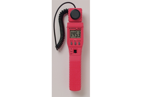Máy đo cường độ ánh sáng Amprobe LM631A