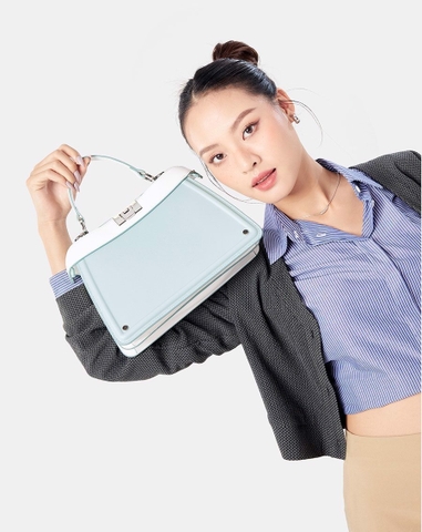 Túi Xách Trung Dập Nổi Trang Trí Khóa