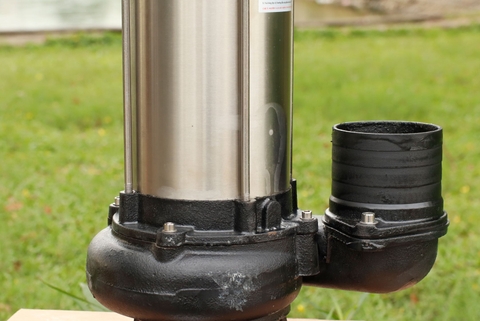 Máy bơm chìm 2.2Kw ống 100 Penori PN100-2.2