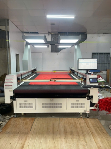 MÁY CẮT VẢI LASER 1827
